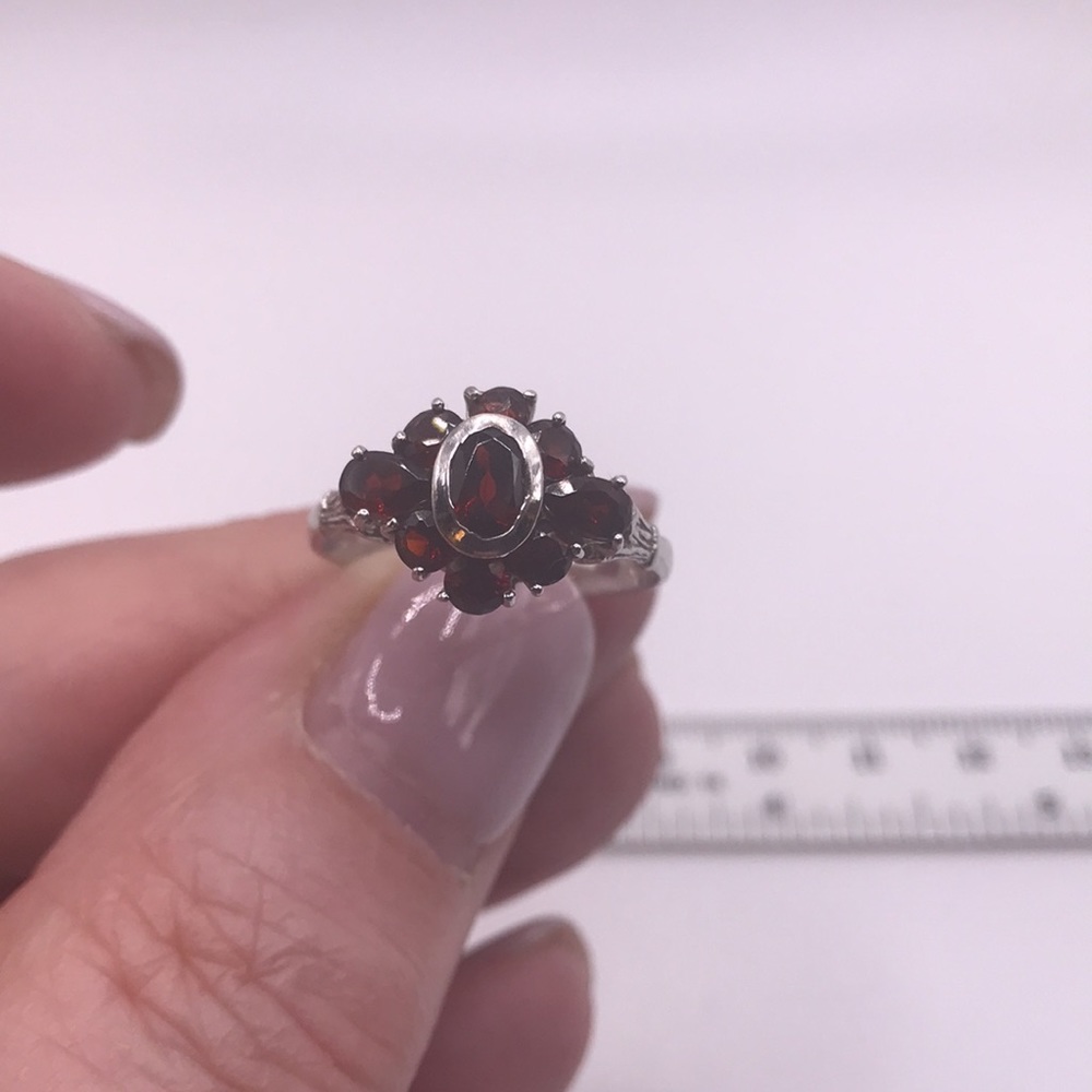 Estate Garnet Ring in Sterling Silver Sz 8 3/4